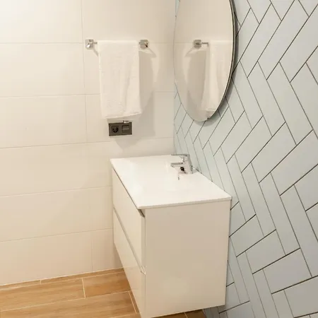 E16 - Estudio 라오로타바