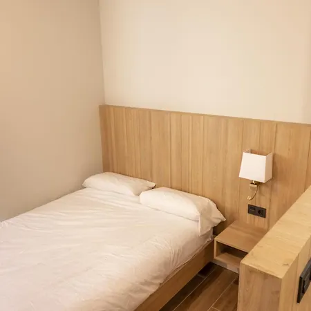 E16 - Estudio Apartament